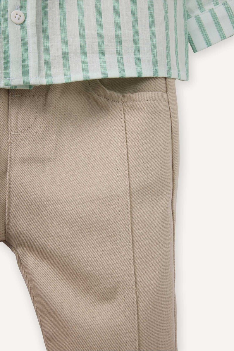 ديفاكتو طقم اولادي قميص وبنطلون قصة عادية - قطعتين - Image 4